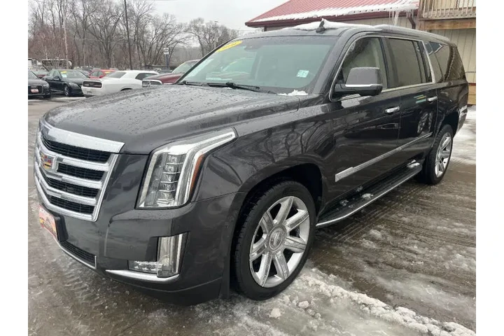 $27950 : 2016 Escalade ESV Luxury Coll image 2