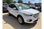 $9950 : 2018 Escape SE thumbnail