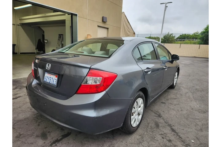 $6499 : Honda Civic 2012 LX 4dr Seda image 9