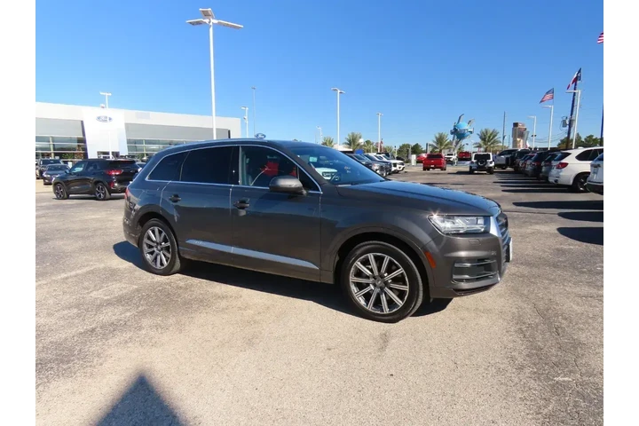 $24999 : Audi Q7 2019 AWD quattro SE image 7
