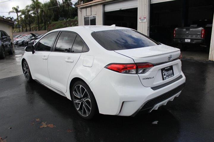 $17996 : 2020 Corolla image 6