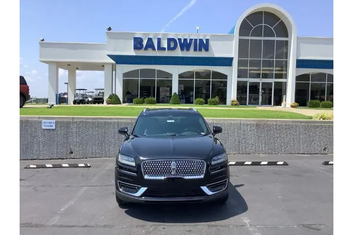 $31950 : Lincoln Nautilus 2020 Reserv image 2