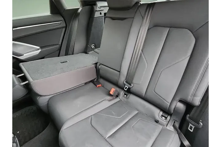 $18766 : Audi Q3 2020 AWD quattro S l image 6