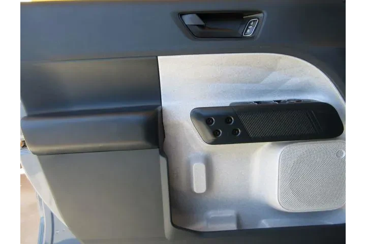 $27543 : Ford Maverick 2024 XLT 4dr S image 9