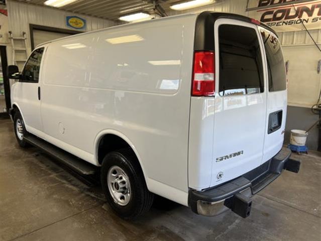 $35900 : 2021 Savana Cargo Van image 4