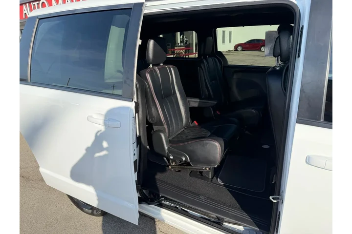 $9980 : 2020 Grand Caravan GT image 9