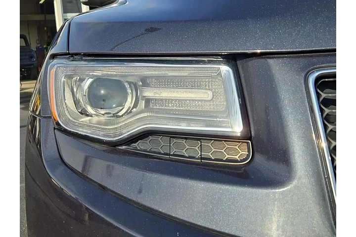 $18500 : 2015 Grand Cherokee Overland image 9