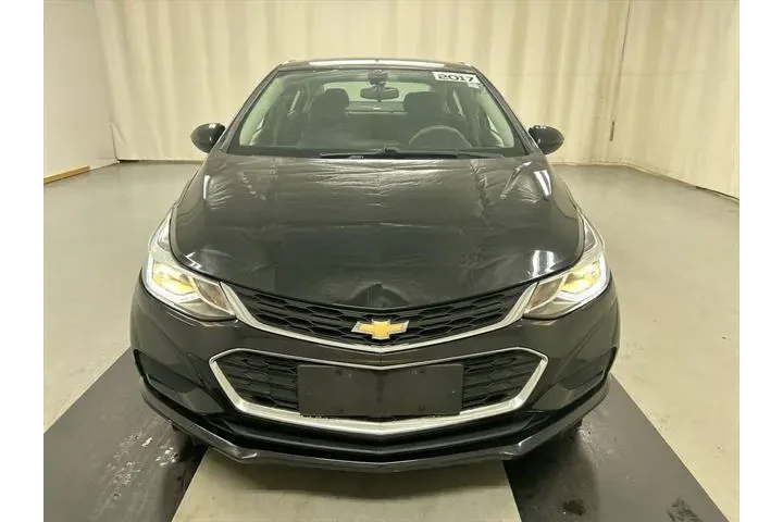 $12971 : Chevrolet Cruze 2017 LT Auto image 3