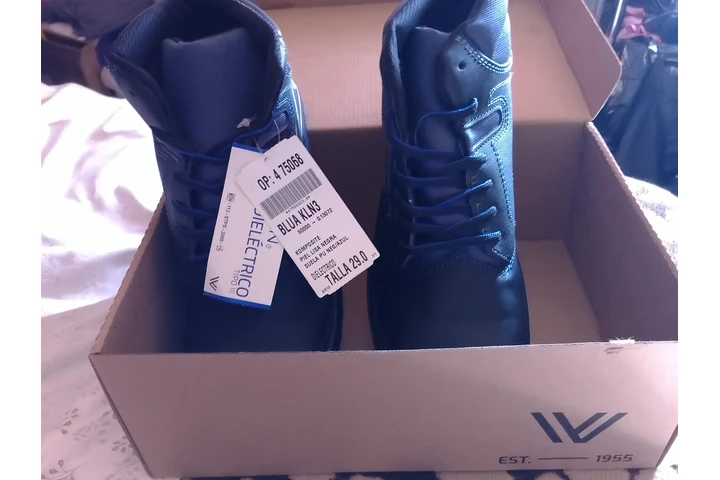 $900 : Zapatos de seguridad nuevos image 6