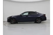 $32998 : Genesis G70 2023 3.3T Standa thumbnail