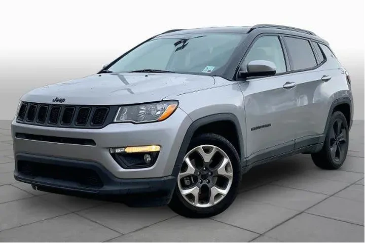 $11788 : Jeep Compass 2019 Latitude 4 image 1