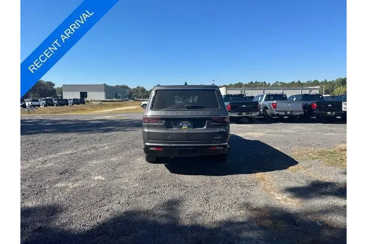 $39787 : Jeep Wagoneer L 2024 4x2 Ser image 4