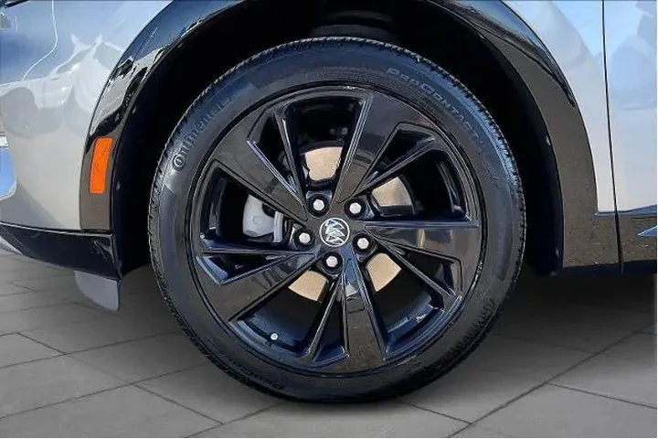 $24851 : Buick Envision 2023 Preferre image 10