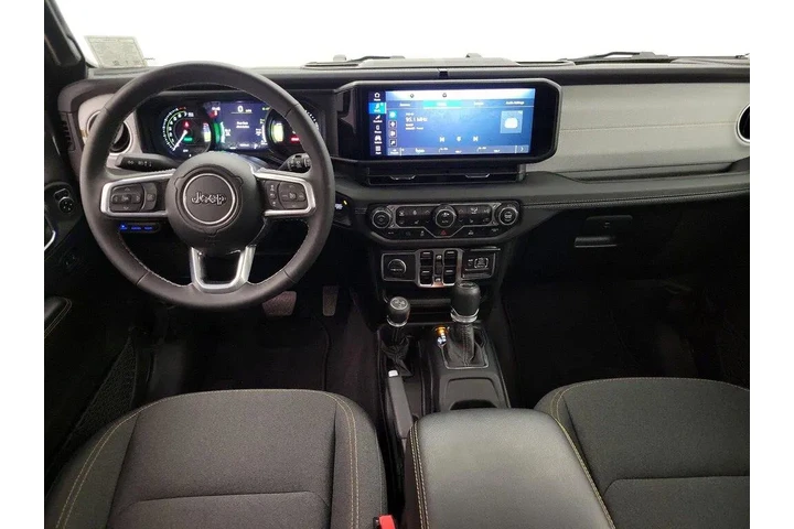 $35998 : Jeep Wrangler 2025 4x4 Sahar image 9