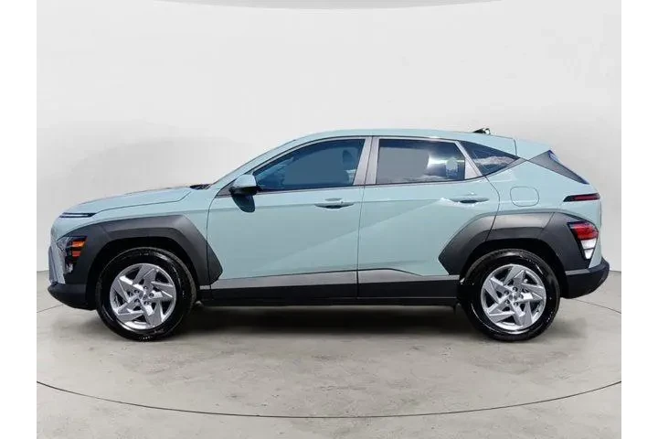 $24333 : Hyundai KONA 2026 SE 4dr SUV image 2
