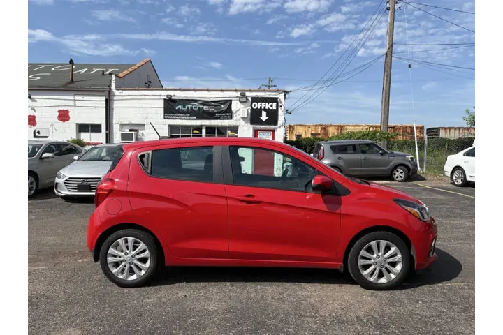 $8200 : 2017 Spark 1LT CVT image 5