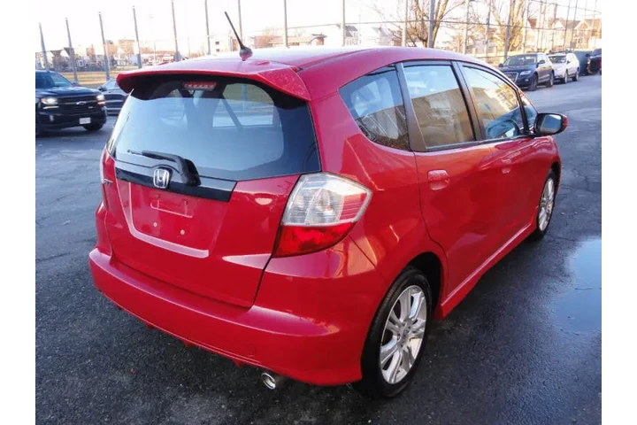 $6950 : 2011 Fit Sport image 4
