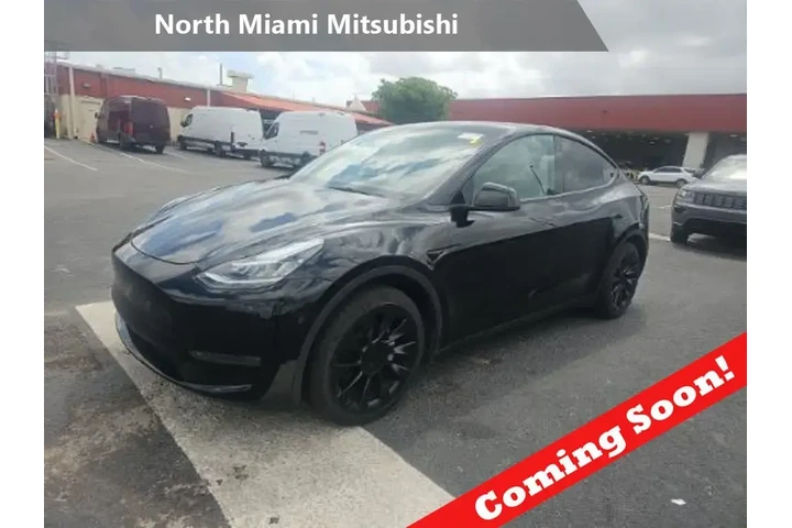 $30490 : Tesla Model Y 2022 AWD Long image 1