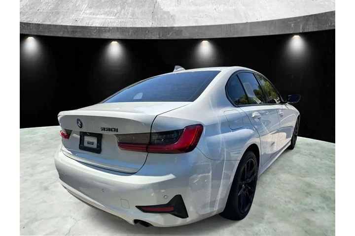 $23985 : BMW 3 Series 2019 AWD 330i x image 2