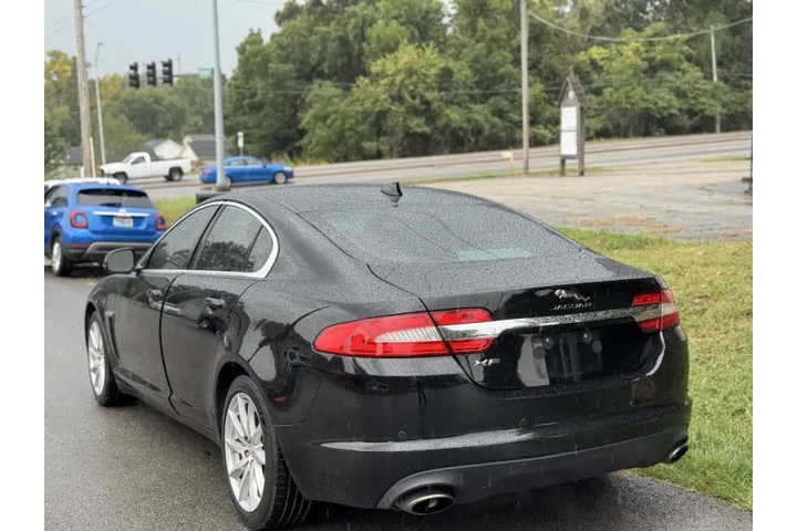 $7999 : 2015 XF 2.0T Premium image 6