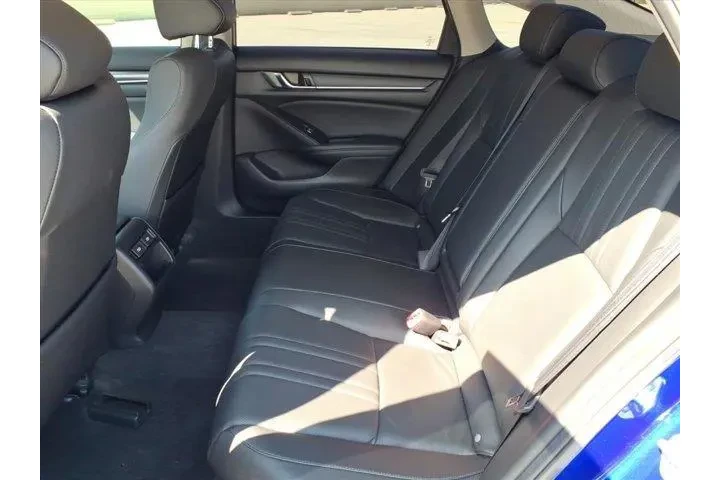 $25499 : Honda Accord 2022 Sport Spec image 9
