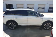 $27668 : Lincoln Corsair 2021 Reserve thumbnail