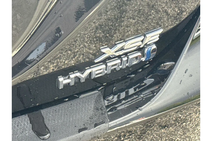 $25580 : Toyota Camry Hybrid 2021 XSE image 6