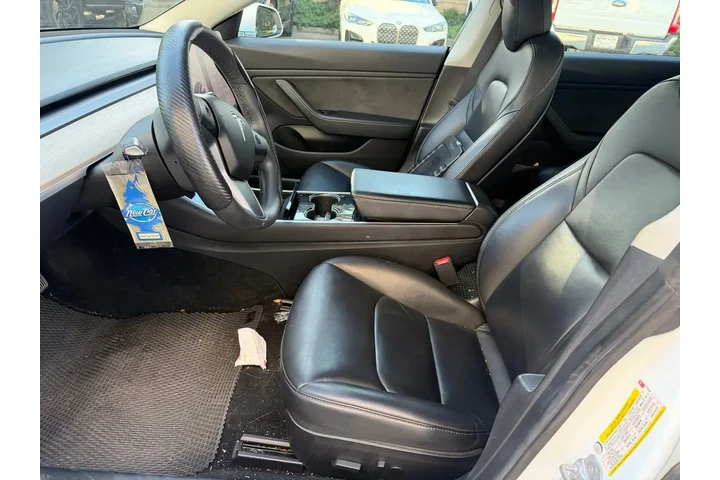 $22000 : Tesla Model 3 2019 Mid Range image 10