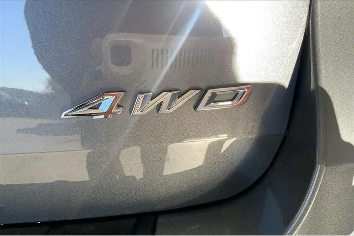 $37991 : Ford Explorer 2024 AWD Timbe image 6