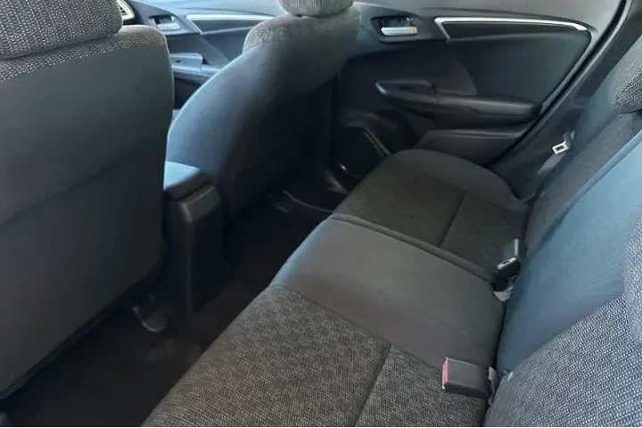$14991 : Honda Fit 2016 LX 4dr Hatchb image 6