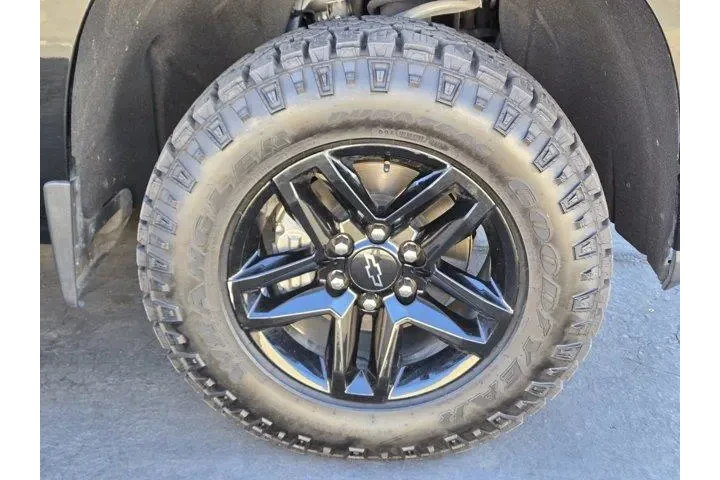 $31508 : Chevrolet Silverado 1500 201 image 3