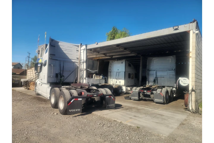 $11000 : Pallet Yard for Rent- image 2
