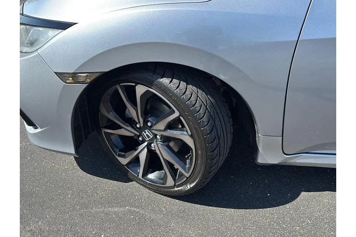 $20000 : 2020 Civic Sport image 5