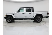 $35998 : Jeep Gladiator 2023 4x4 Over thumbnail