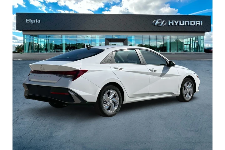$18747 : Hyundai ELANTRA 2025 SE 4dr image 8
