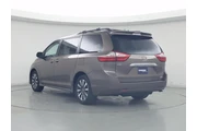 $32998 : Toyota Sienna 2019 AWD XLE 7 thumbnail
