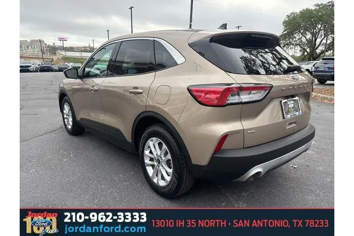 $14907 : Ford Escape 2020 SE 4dr SUV image 4