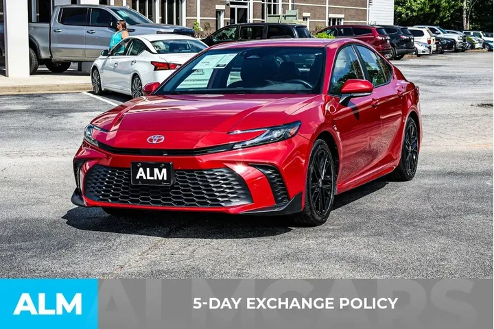 $25420 : Toyota Camry 2025 SE 4dr Sed image 4