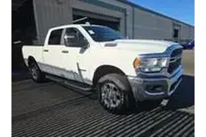 $39950 : Ram 2500 2024 4x4 Big Horn 4 image 3