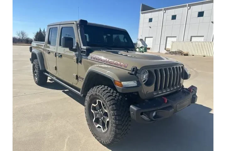 $29950 : Jeep Gladiator 2020 4x4 Laun image 3