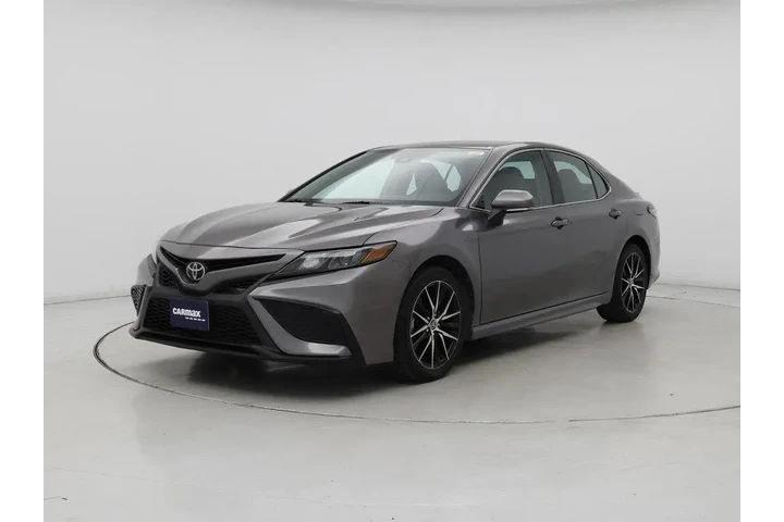 $26998 : Toyota Camry 2022 SE 4dr Sed image 4