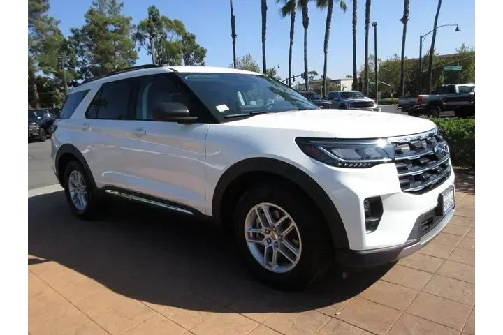 $36898 : Ford Explorer 2025 Active 4d image 6