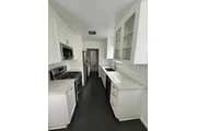 $2400 : 3 Bedroom Home in Los Angeles thumbnail