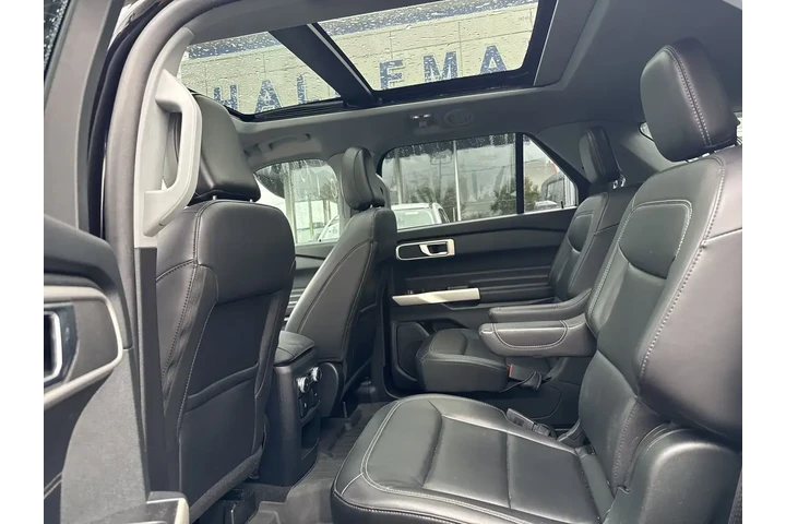 $26500 : Ford Explorer 2021 AWD XLT 4 image 6