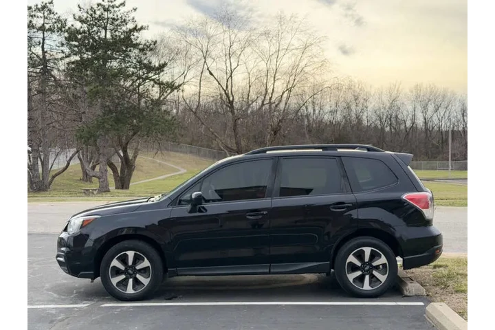 $9950 : 2018 Forester 2.5i Premium image 7