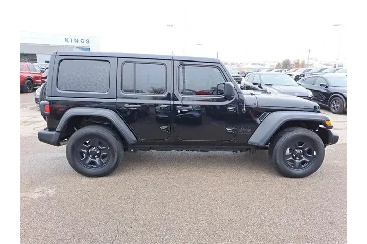 $31272 : Jeep Wrangler 2023 4x4 Sport image 6