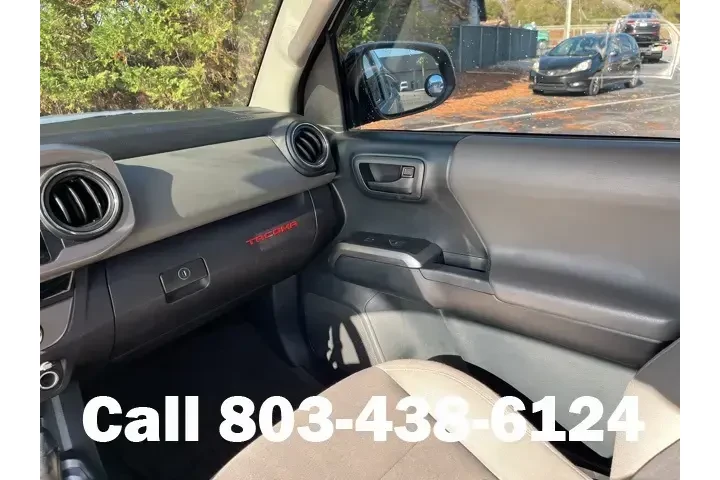 $23865 : Toyota Tacoma 2017 4x2 TRD S image 9