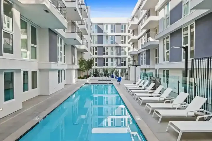 $2345 : Apartments for rent image 6