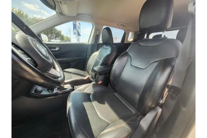 $15497 : Jeep Compass 2019 4X4 High A image 7