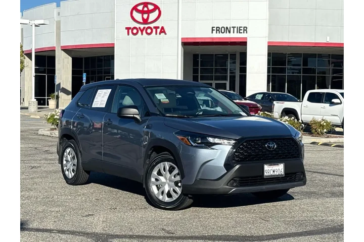 $24270 : Toyota Corolla Cross 2024 L image 1